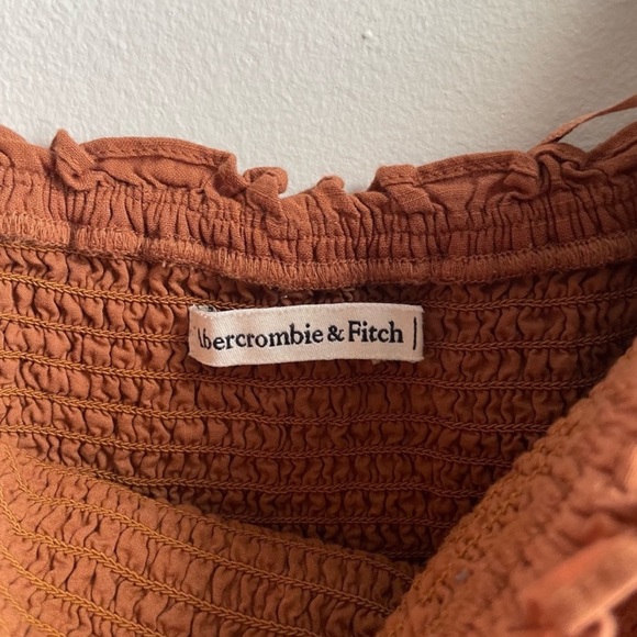Abercrombie & Fitch • Terracotta Off Shoulder Puff Sleeve Romper - Picture 7 of 7